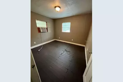 5036 College, Orlando, FL 32811 - Photo 16