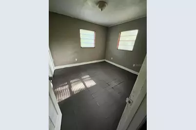 5036 College, Orlando, FL 32811 - Photo 12