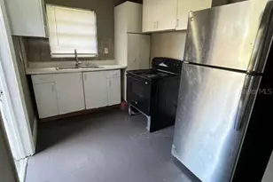 5036 College, Orlando, FL 32811 - Photo 18