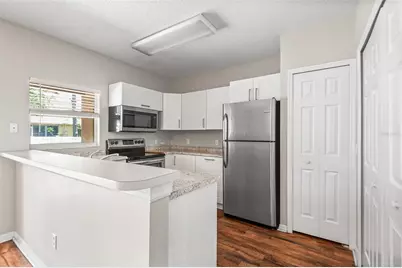 1304 Denman Court, Wesley Chapel, FL 33543 - Photo 4