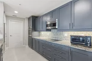 100 S Eola Dr, Orlando, FL 32801 - Photo 8