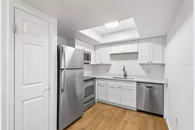 2865 51st Street S #8, Gulfport, FL 33707 - Photo 6