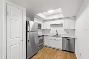 2865 51st St S, Gulfport, FL 33707 - Photo 6