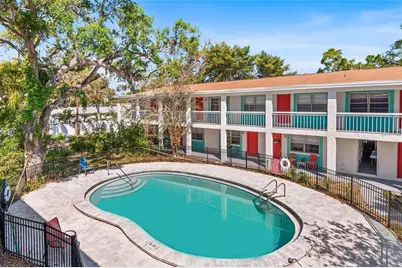 2865 51st Street S #8, Gulfport, FL 33707 - Photo 1