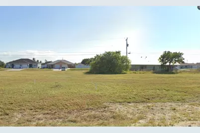 1513 Andalusia Boulevard, Cape Coral, FL 33909 - Photo 10