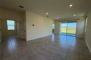 8589 Pinecrest Trl, Wildwood, FL 34785 - Photo 4