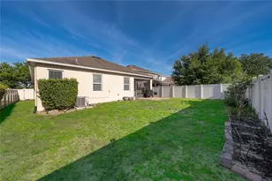 8031 Navel Orange Ln, Winter Garden, FL 34787 - Photo 2