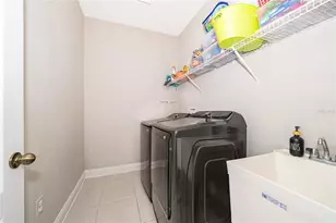 8031 Navel Orange Ln, Winter Garden, FL 34787 - Photo 22
