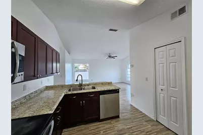 430 Southern Charm Drive, Orlando, FL 32807 - Photo 8