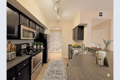 6029 Westgate Drive #712, Orlando, FL 32835 - Photo 4