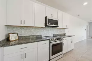 859 Gunnison Dr, Orange City, FL 32763 - Photo 10