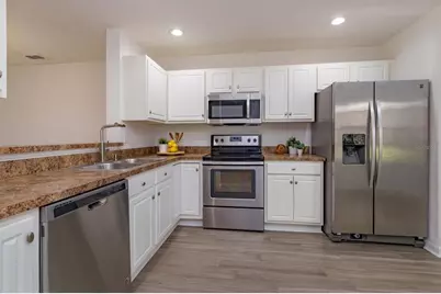 671 Post Oak Circle #107, Altamonte Springs, FL 32701 - Photo 8