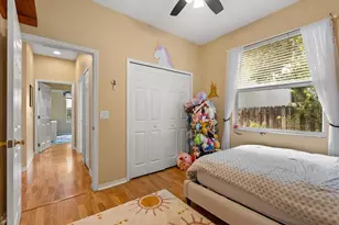 3377 Sterling Lake Cir, Oviedo, FL 32765 - Photo 18