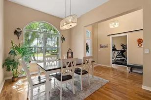 3377 Sterling Lake Cir, Oviedo, FL 32765 - Photo 10