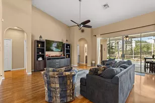 3377 Sterling Lake Cir, Oviedo, FL 32765 - Photo 6