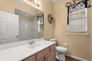 3377 Sterling Lake Cir, Oviedo, FL 32765 - Photo 20