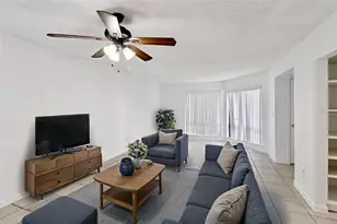 4369 Aqua Vista Dr, Orlando, FL 32839 - Photo 2