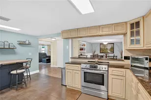 619 Gatlin Ave, Orlando, FL 32806 - Photo 14