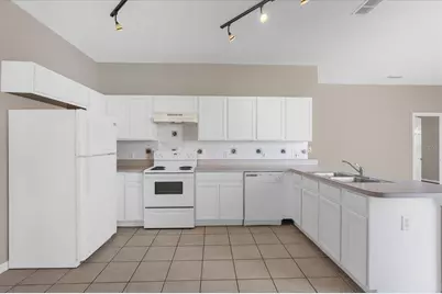 29 Andora Court, Kissimmee, FL 34758 - Photo 6