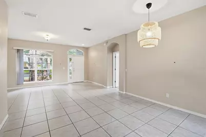16825 Harrierridge Place, Lithia, FL 33547 - Photo 8