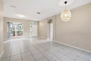 16825 Harrierridge Pl, Lithia, FL 33547 - Photo 8