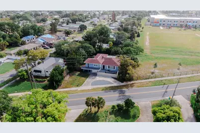 1208 N Halifax Avenue, Daytona Beach, FL 32118 - Photo 8