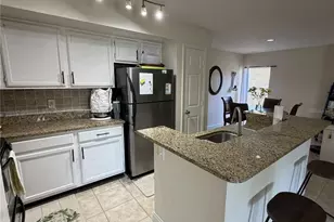 498 N Pin Oak Pl, Longwood, FL 32779 - Photo 8