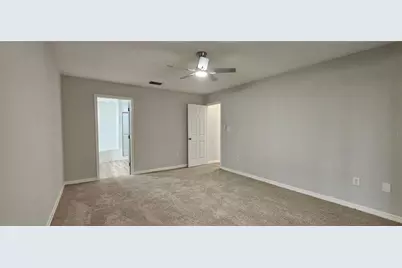 370 S Cobble Court, Mount Dora, FL 32757 - Photo 10