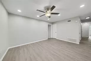 722 Galsworthy Ave, Orlando, FL 32809 - Photo 12