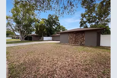 17621 Meadowbridge Drive, Lutz, FL 33549 - Photo 22