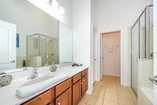 420 Viola Dr, Davenport, FL 33837 - Photo 26