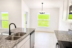 1635 Ann Rose Wy, Leesburg, FL 34748 - Photo 4