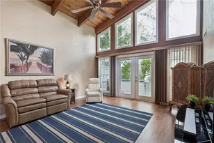 2007 Lake Alden Dr, Apopka, FL 32712 - Photo 4