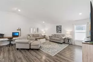 5604 Maddie Dr, Haines City, FL 33844 - Photo 4