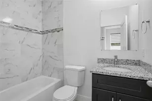 1010 Mayfair Pl, Kissimmee, FL 34758 - Photo 18