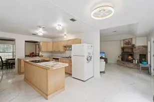 22726 Winterwillow Ln, Eustis, FL 32736 - Photo 10