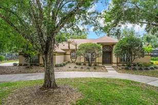 3862 Golden Meadow Ct, Oviedo, FL 32765 - Photo 2