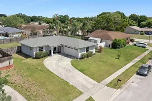 102 N Silver Cluster Ct, Longwood, FL 32750 - Photo 4