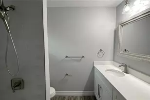 5120 24th Ave S, Gulfport, FL 33707 - Photo 16