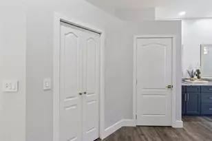 160 Wimbledon Cir, Lake Mary, FL 32746 - Photo 24