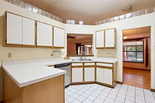 5513 Caurus Ct, Orlando, FL 32808 - Photo 10
