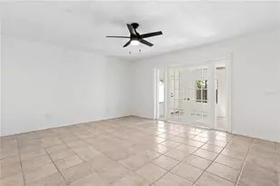 847 Carlson Dr, Orlando, FL 32804 - Photo 6