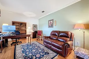 1951 Green Meadow Ln, Orlando, FL 32825 - Photo 10