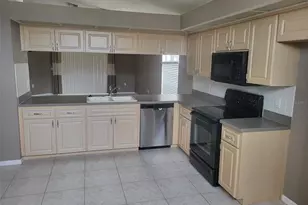7916 Floradora Dr, New Port Richey, FL 34654 - Photo 4