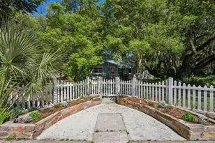 1048 N Grandview St, Mount Dora, FL 32757 - Photo 32