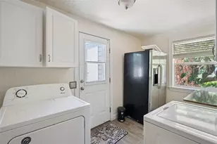 1048 N Grandview St, Mount Dora, FL 32757 - Photo 30