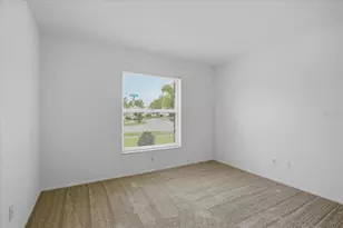 601 Oak Manor Cir, Orlando, FL 32825 - Photo 14