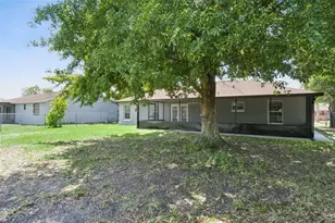 621 N Delmonte Ct, Poinciana, FL 34758 - Photo 28