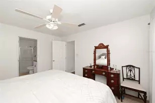 10618 Lake Ralph Dr, Clermont, FL 34711 - Photo 12