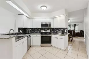 932 Ocala Woods Ln, Orlando, FL 32824 - Photo 4